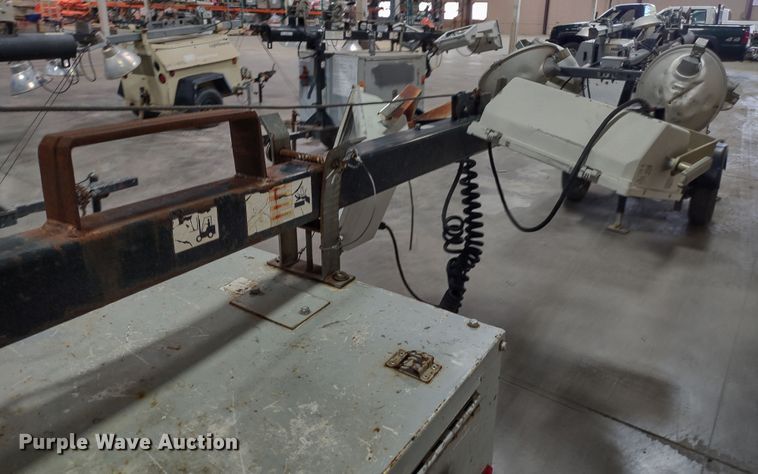 image for item MD9419 Magnum MLT3060MMH  light plant