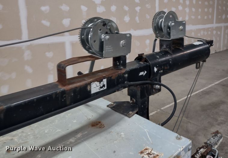 image for item MD9419 Magnum MLT3060MMH  light plant