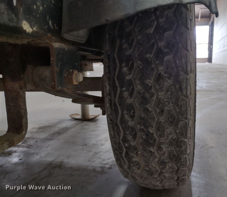 image for item MD9419 Magnum MLT3060MMH  light plant