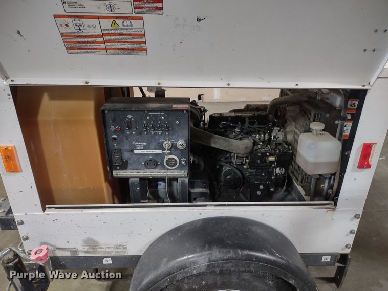 image for item MD9420 2011 Magnum MLT3060M  light plant