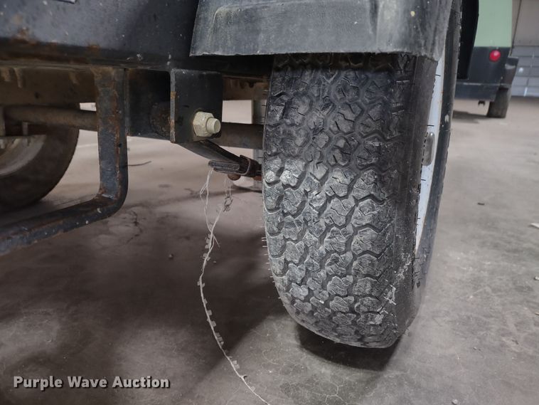 image for item MD9420 2011 Magnum MLT3060M  light plant