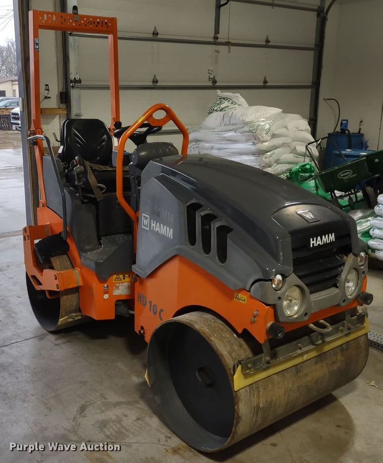 image for item MD9469 2016 Hamm HD10C  double drum roller