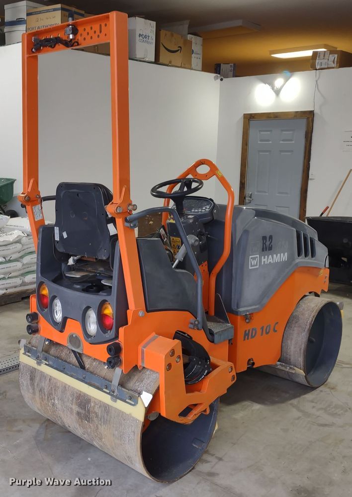 image for item MD9469 2016 Hamm HD10C  double drum roller