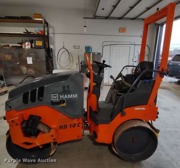 image for item MD9469 2016 Hamm HD10C  double drum roller