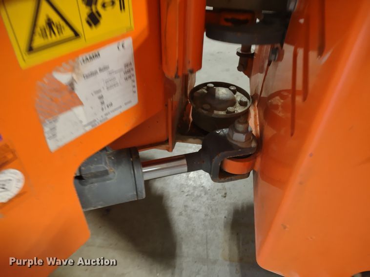 image for item MD9469 2016 Hamm HD10C  double drum roller