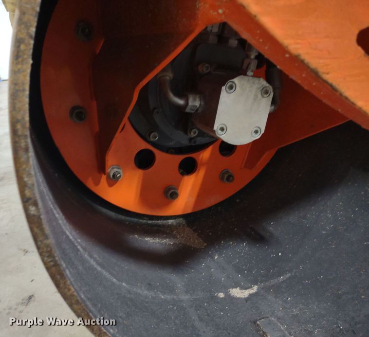 image for item MD9469 2016 Hamm HD10C  double drum roller