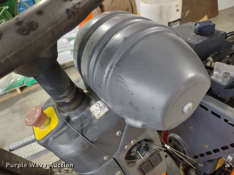 image for item MD9469 2016 Hamm HD10C  double drum roller