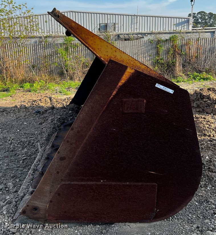 image for item MF9817 Caterpillar 980G  wheel loader bucket