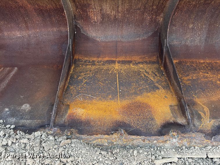 image for item MF9817 Caterpillar 980G  wheel loader bucket