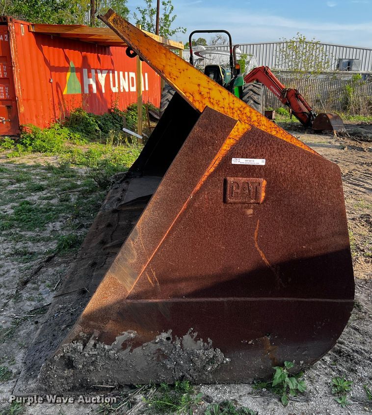 image for item MF9818 Caterpillar 980G  wheel loader bucket