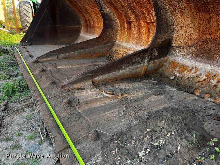 image for item MF9818 Caterpillar 980G  wheel loader bucket