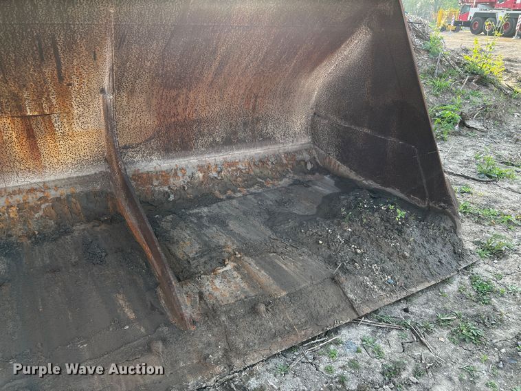 image for item MF9818 Caterpillar 980G  wheel loader bucket