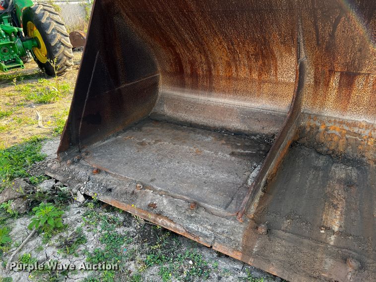 image for item MF9818 Caterpillar 980G  wheel loader bucket