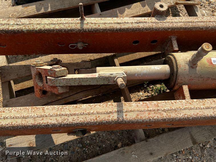 image for item MF9826 Ditch Witch P40  rod pusher