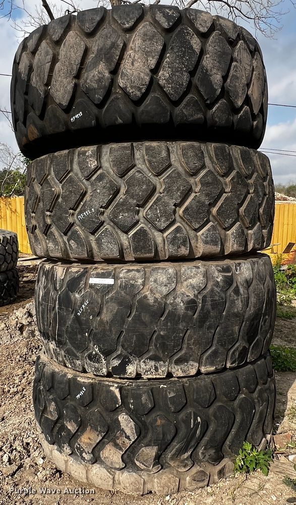 image for item MF9828 (4) 26.5R25 tires