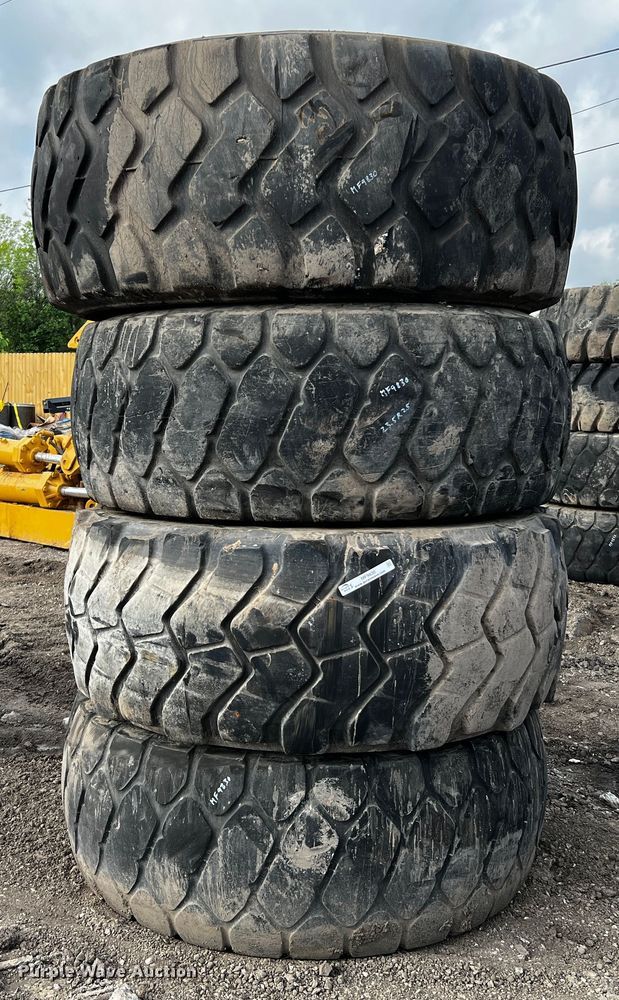 image for item MF9830 (4) 23.5R25 tires