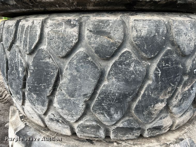 image for item MF9830 (4) 23.5R25 tires