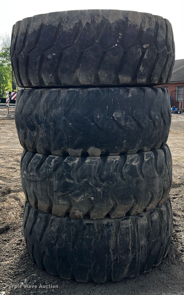 image for item MF9831 (4) 23.5R25 tires