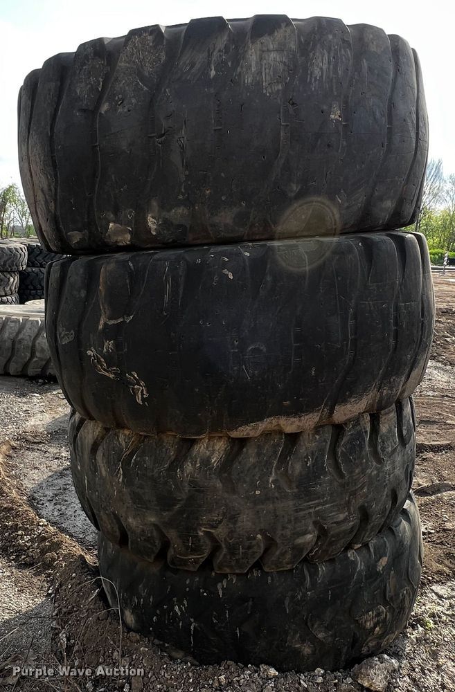 image for item MF9835 (4) 23.5R25 tires