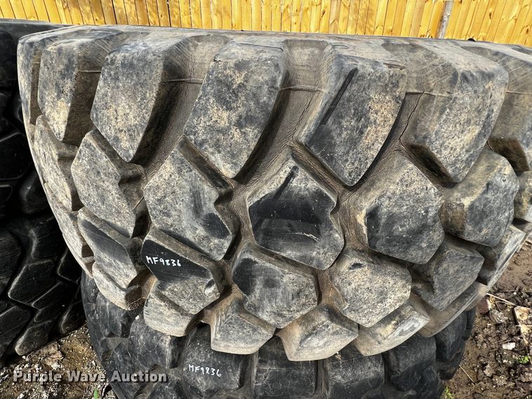 image for item MF9836 (4) 29.5R25 tires