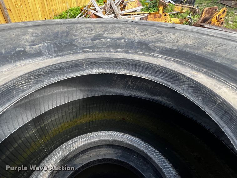 image for item MF9836 (4) 29.5R25 tires