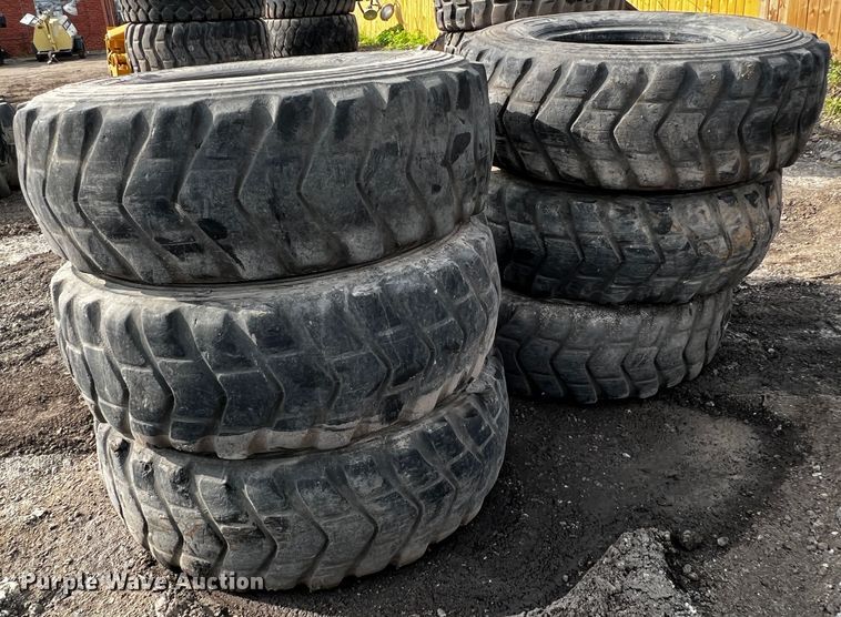 image for item MF9837 (6) 17.5R25 tires