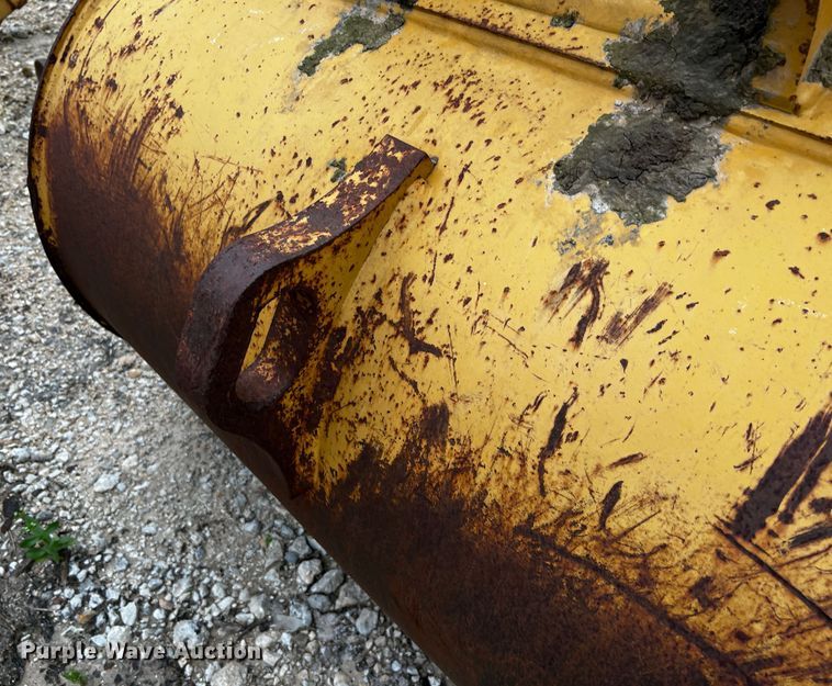 image for item MF9839 Caterpillar  55" W excavator bucket