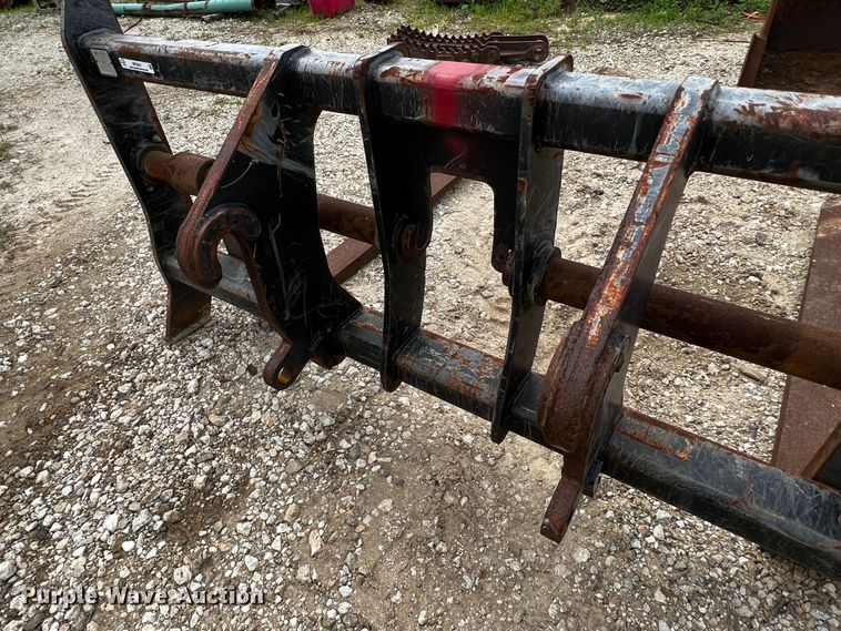 image for item MF9841 JRB Attachments 544K  forks