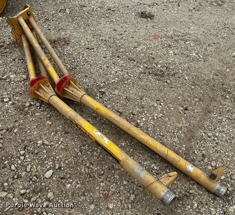 image for item MF9845 (2) Trimble AS400 grade control masts