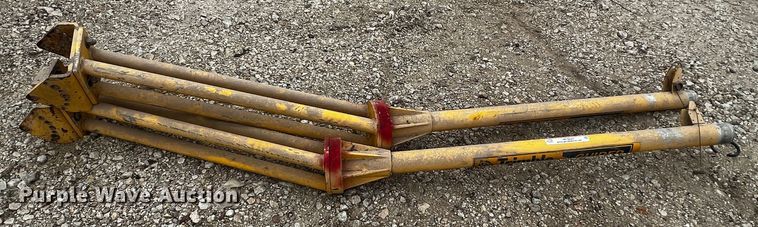 image for item MF9845 (2) Trimble AS400 grade control masts