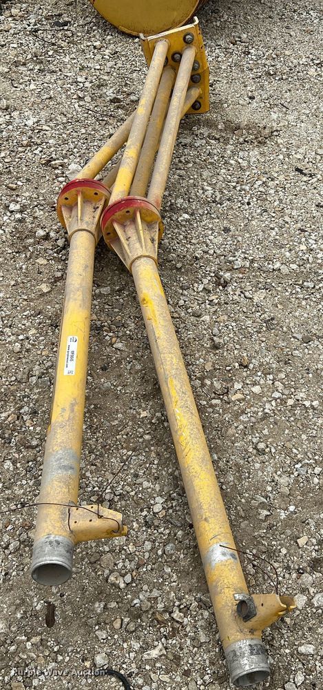 image for item MF9845 (2) Trimble AS400 grade control masts