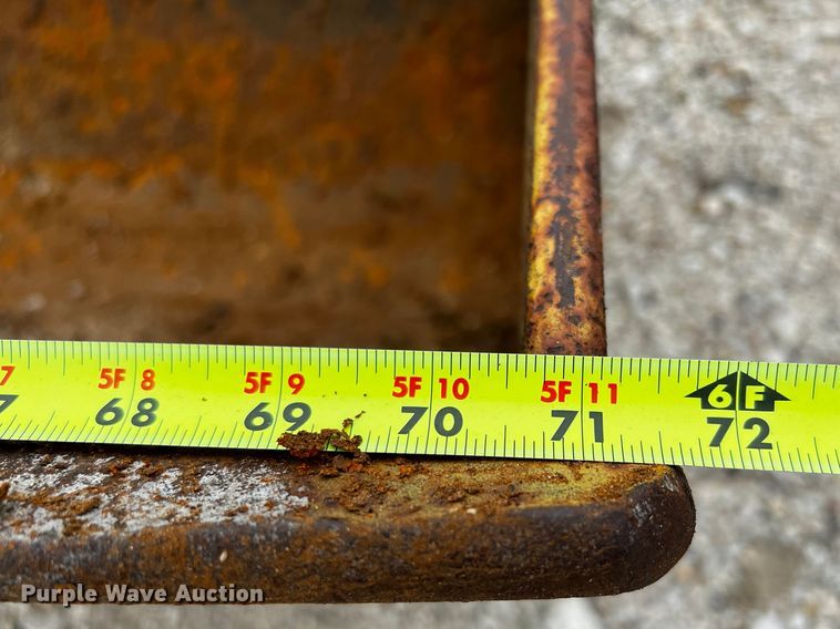 image for item MF9846 Fleco  72" W bucket