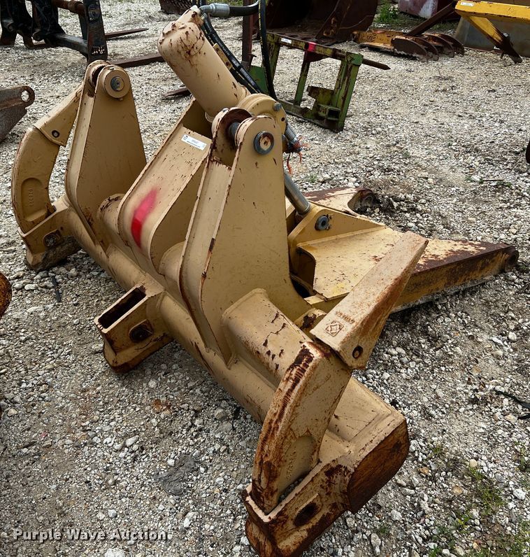 image for item MF9847 Ripper frame