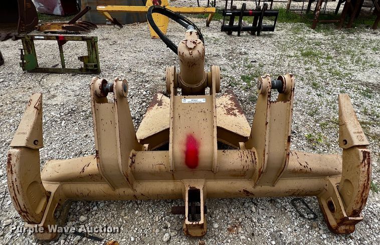 image for item MF9847 Ripper frame