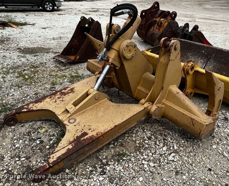 image for item MF9847 Ripper frame