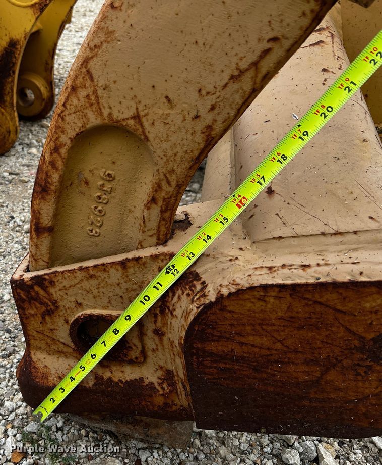 image for item MF9847 Ripper frame