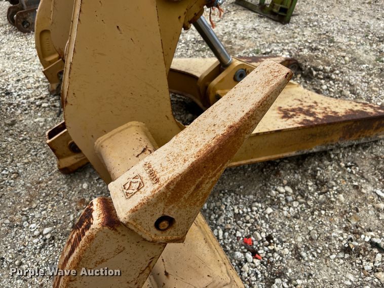 image for item MF9847 Ripper frame