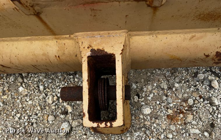 image for item MF9847 Ripper frame