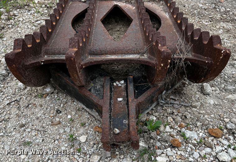 image for item MF9848 Hill  excavator thumb