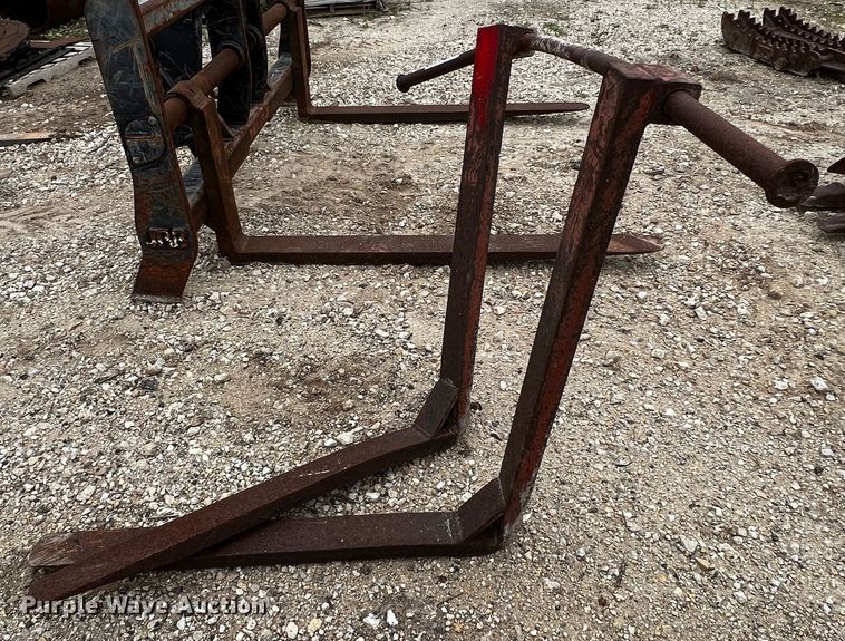 image for item MF9853 46" L forks