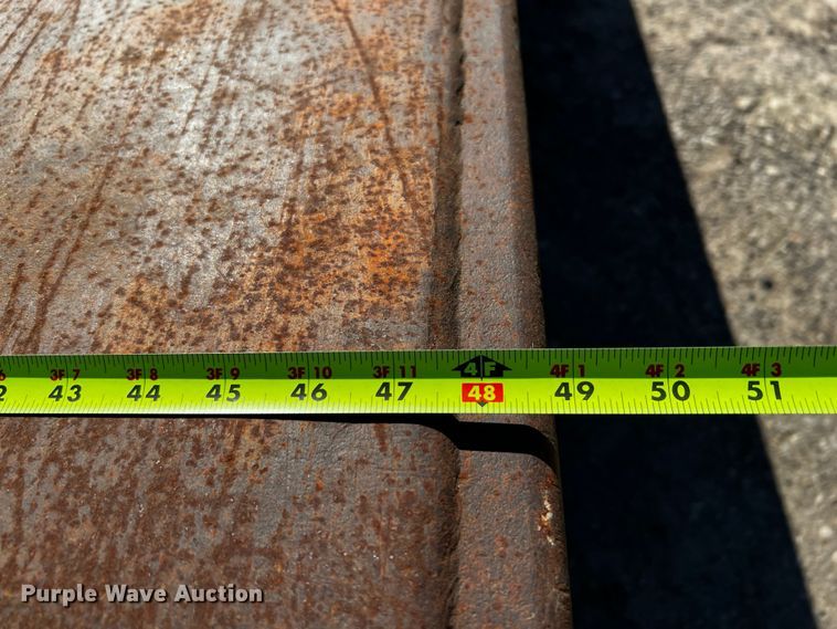 image for item MF9859 Trench box