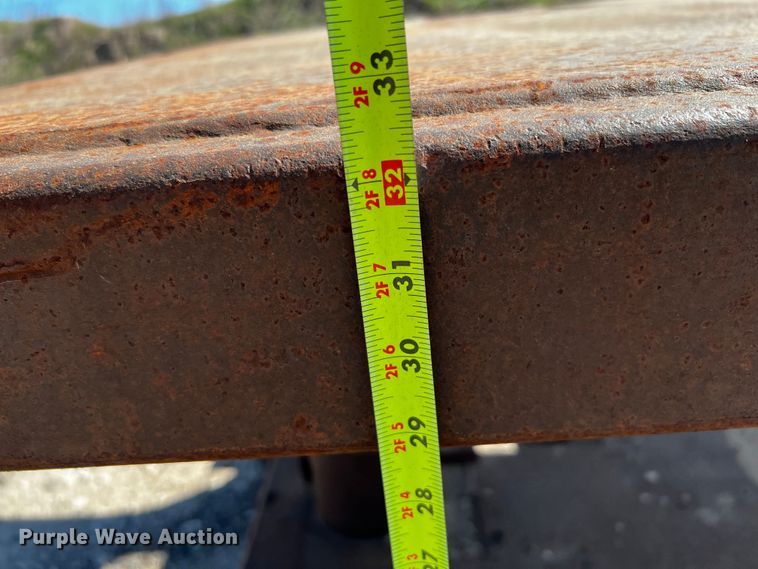 image for item MF9859 Trench box