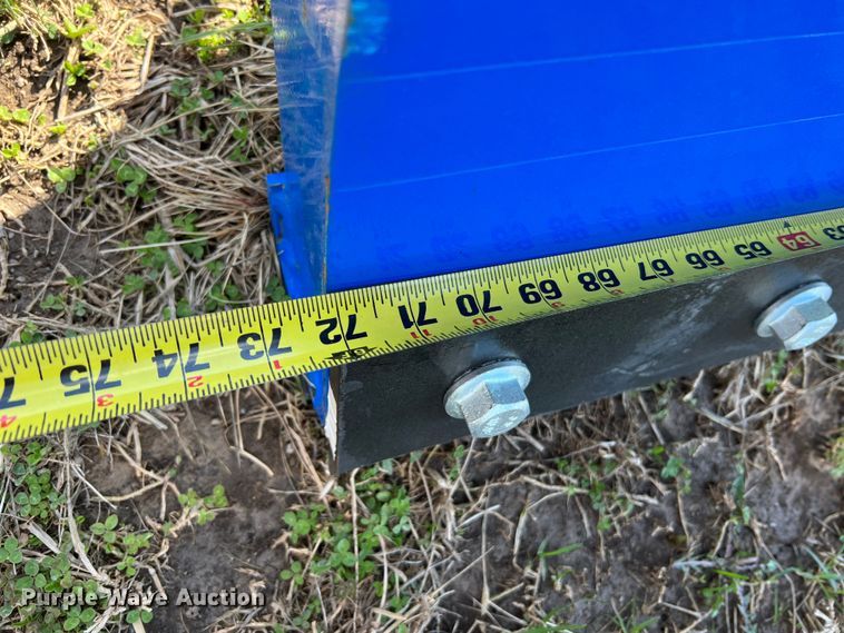 image for item MM9223 2022 TopCat SSSG72  skid steer grader