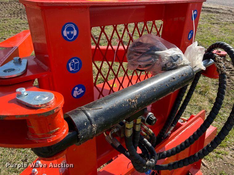 image for item MM9225 2022 TopCat ECSSRB  skid steer tree shear