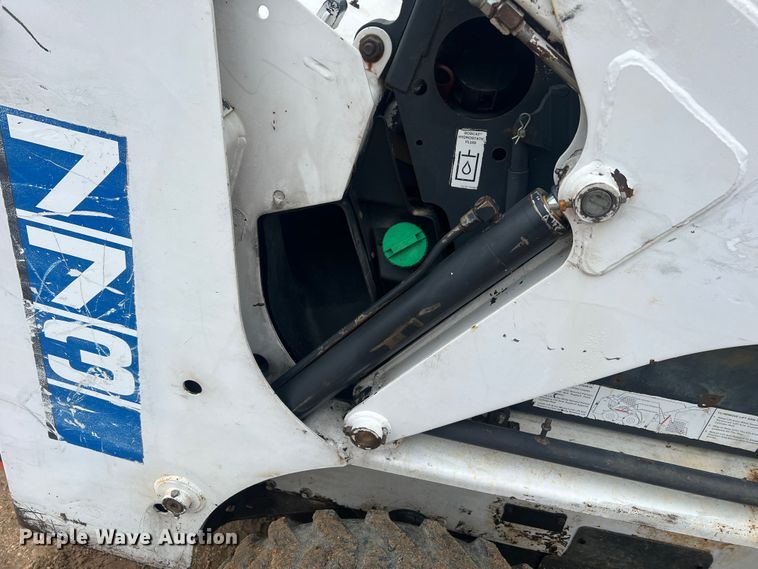 image for item MM9238 1996 Bobcat 773  skid steer loader