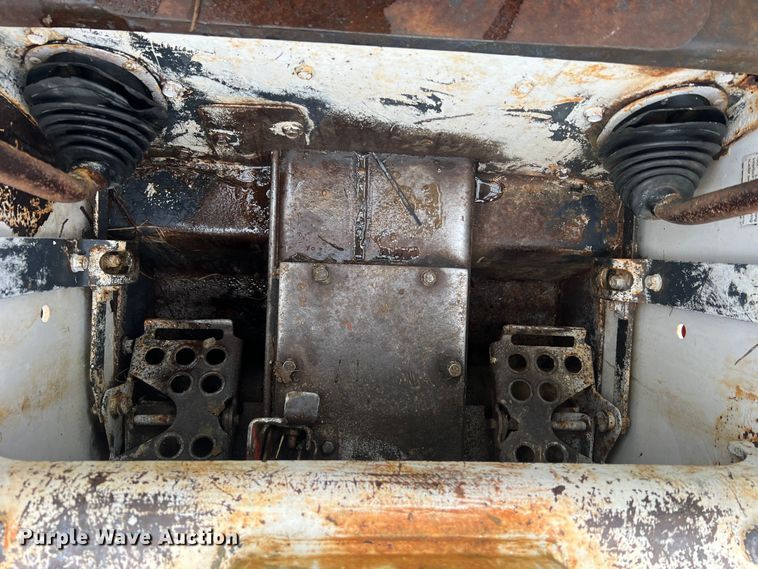 image for item MM9238 1996 Bobcat 773  skid steer loader