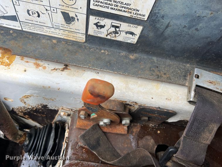 image for item MM9238 1996 Bobcat 773  skid steer loader