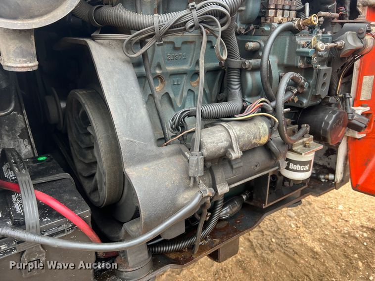 image for item MM9238 1996 Bobcat 773  skid steer loader