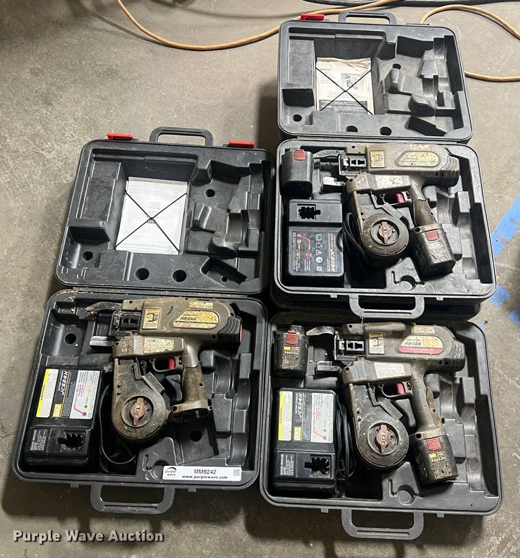 image for item MM9242 (3) Max RB655 rebar tying tool