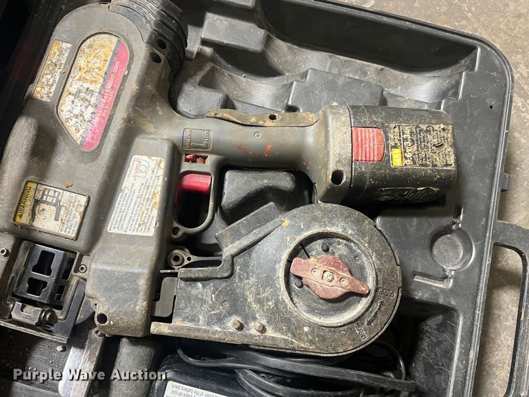 image for item MM9242 (3) Max RB655 rebar tying tool